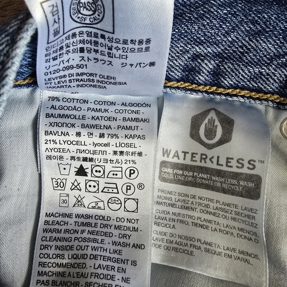 Levi's High Loose Taper Jeans size 27 - Picture 12 of 13